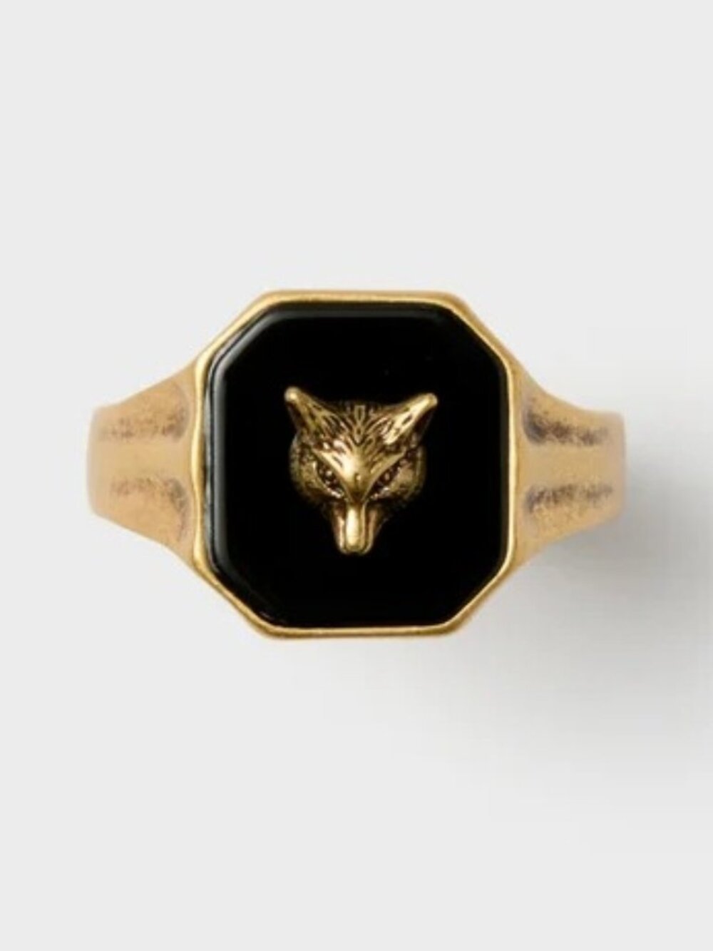Tuckernuck Home Foxhead Signet Napkin Rings Set of 4 in Gold Black